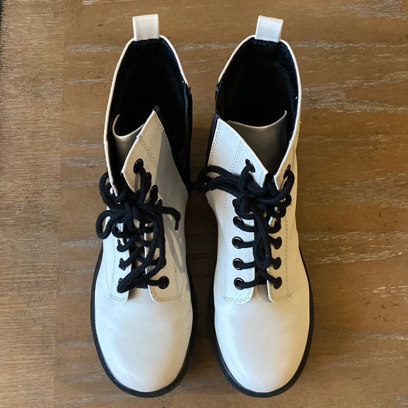 SHEIN White Combat Boots - Picture 1 of 14
